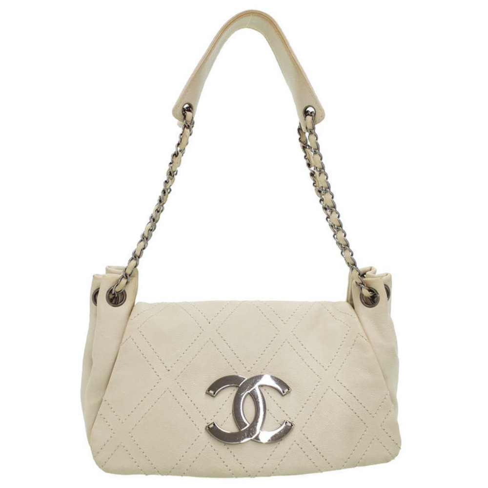 Chanel Diamond Stitch Chain Shoulder Bag Ivory Beige